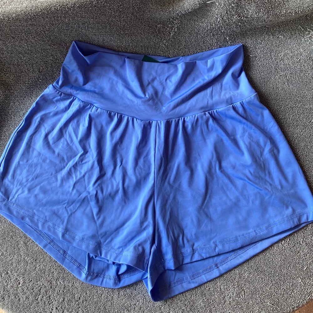 Halara 2-in-1 Gym Shorts NWT!